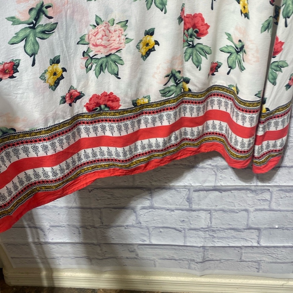 H&M Coachella  Maxi Dress - White with Red Accents - Picture 3 of 11